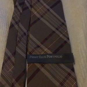 Perry Ellis tie